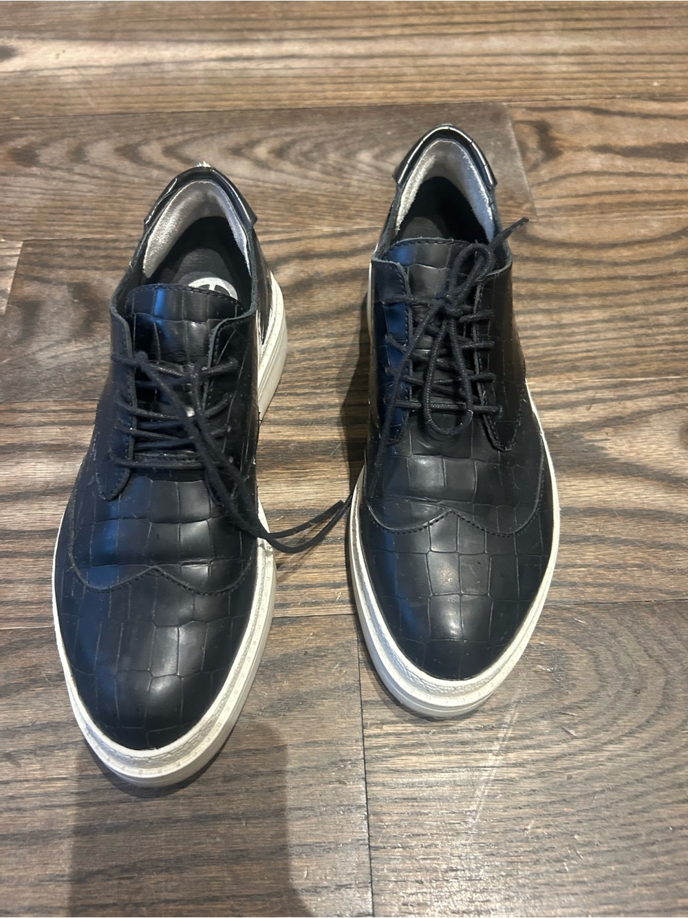 Women Black Croc-Embossed Lace-Up Shoes
